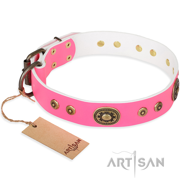 Full grain natural leather dog collar made of high quality material with durable traditional buckle
