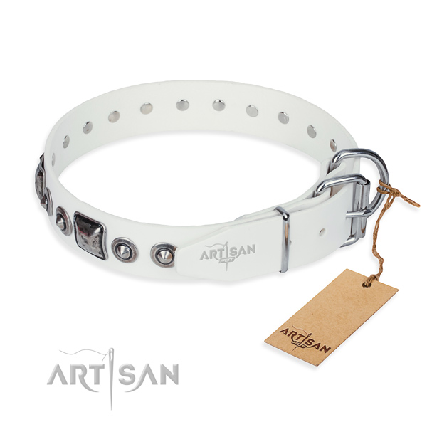 Soft to touch genuine leather dog collar handmade for basic training