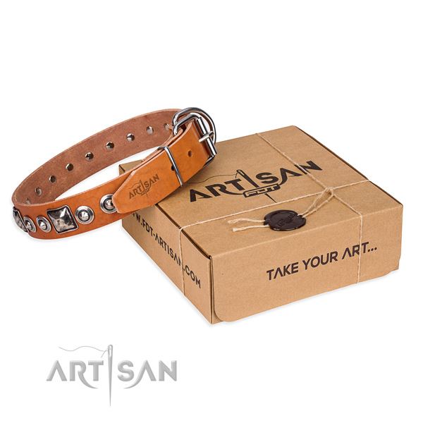 Full grain leather dog collar made of reliable material with rust resistant D-ring