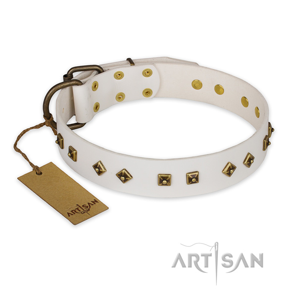 Exquisite full grain genuine leather dog collar with durable traditional buckle