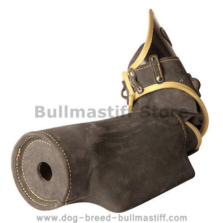 Best Bite Protection Bullmastiff Sleeve with Tri Level Bite Bar for Schutzhund Training